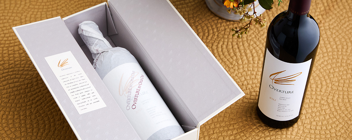 Overture 2022 with gift box