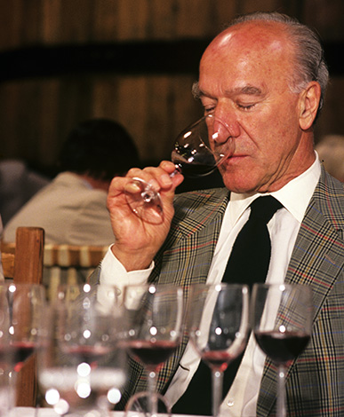 Robert Mondavi tasting wine